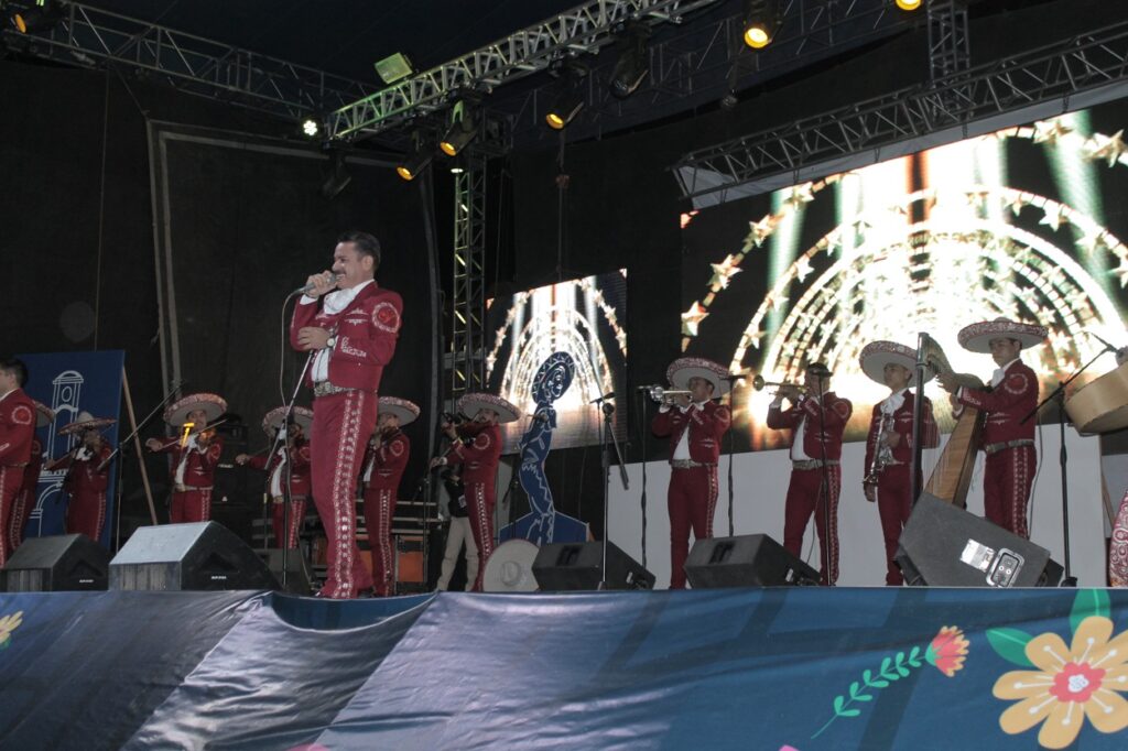 ¡Ya inicio el Festival del Mariachi en Calimaya! Primero Eco Noticias